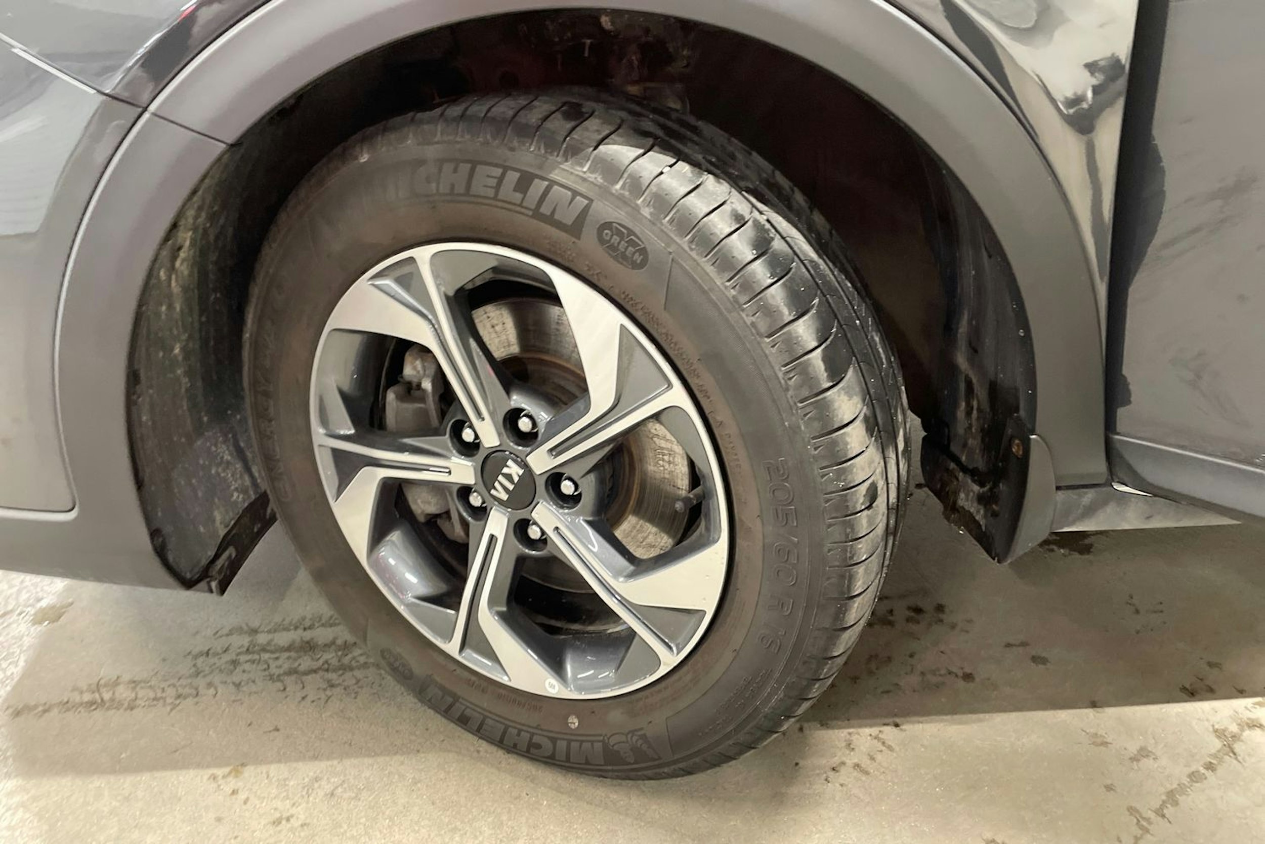 harmaa Kia XCeed 2020 kuva 13.