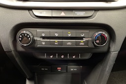 harmaa Kia XCeed 2020 kuva 18.