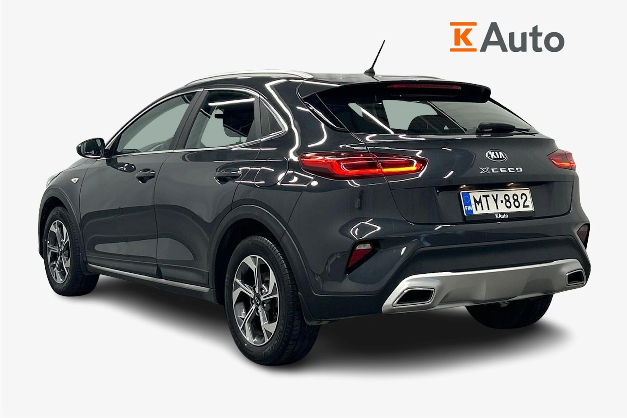 harmaa Kia XCeed 2020 kuva 2.