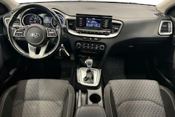 harmaa Kia XCeed 2020 kuva 7.