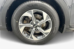harmaa Kia XCeed 2020 kuva 9.