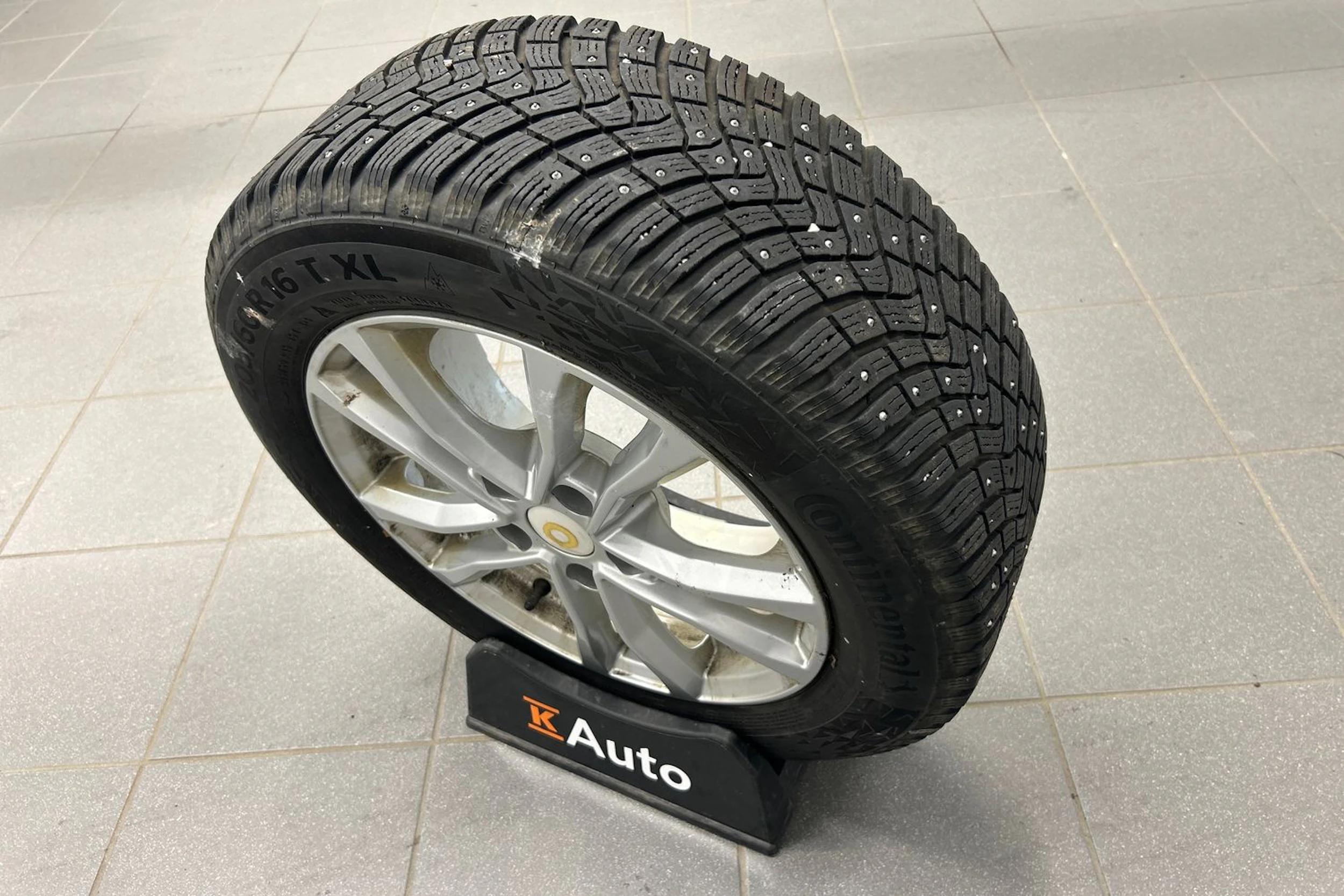 harmaa Kia XCeed 2020 kuva 13.