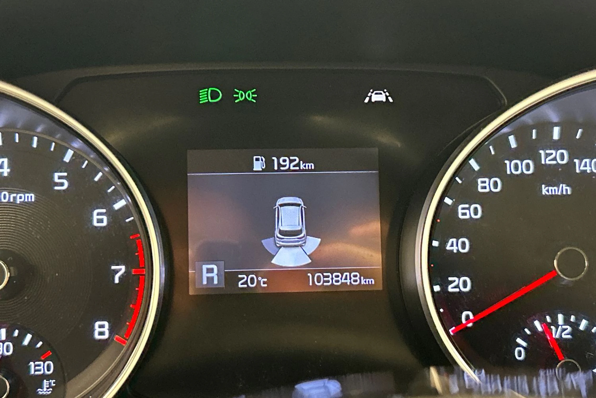 harmaa Kia XCeed 2020 kuva 18.