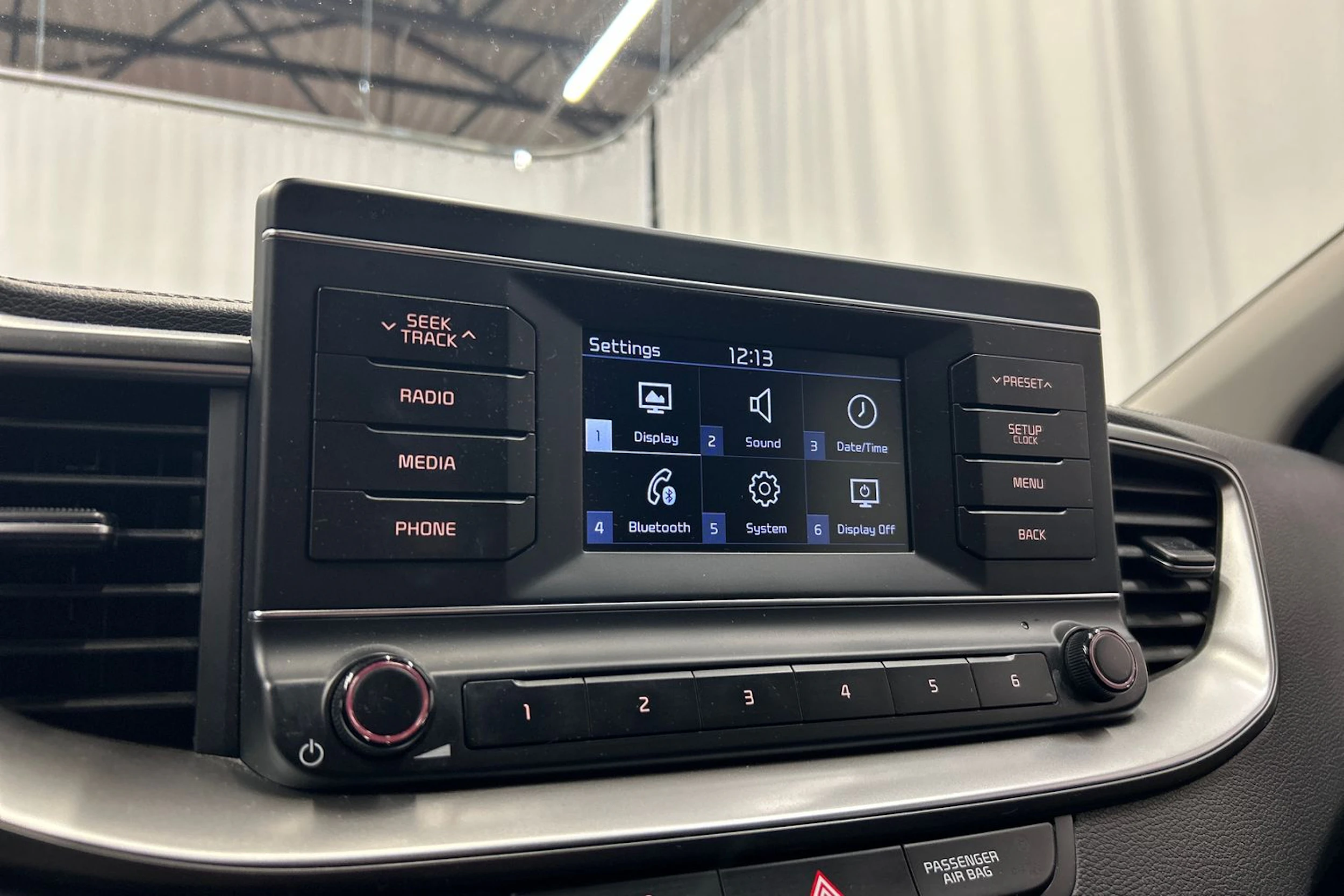 harmaa Kia XCeed 2020 kuva 20.