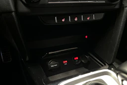 valkoinen Kia XCeed 2021 kuva 20.