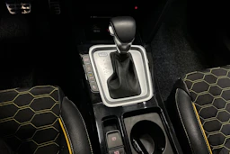 valkoinen Kia XCeed 2021 kuva 21.