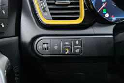 valkoinen Kia XCeed 2021 kuva 26.