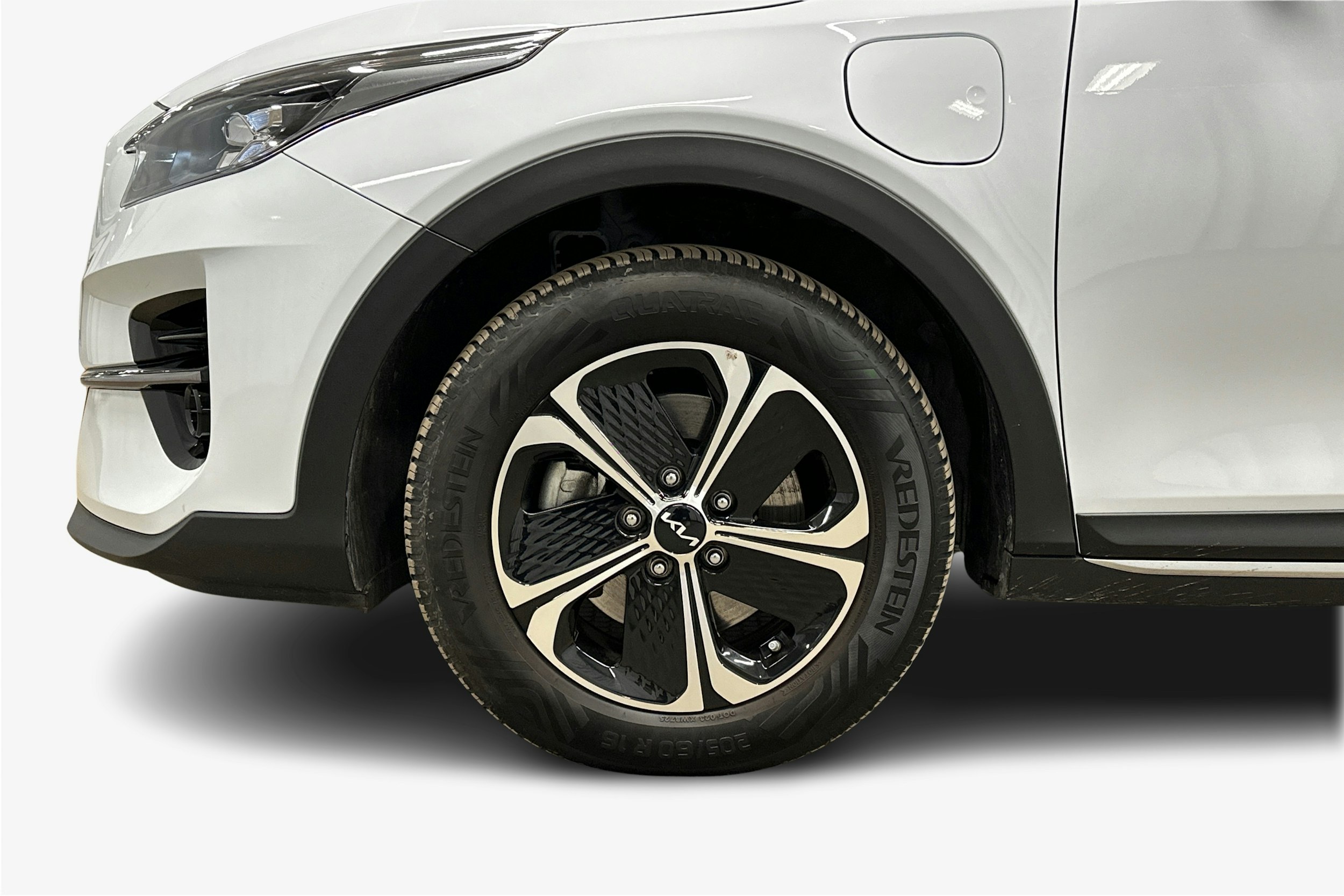 valkoinen Kia XCeed 2022 kuva 9.