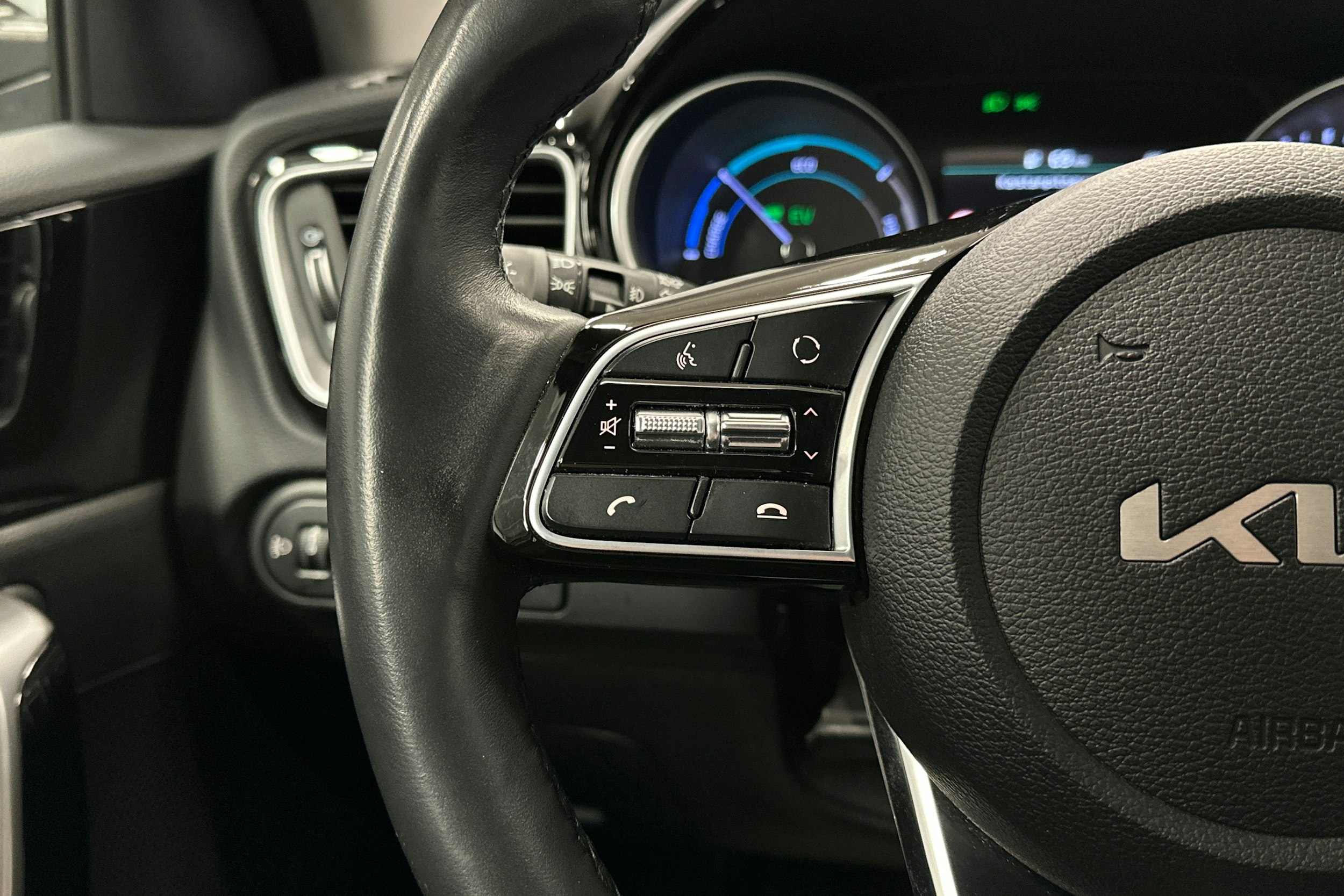 valkoinen Kia XCeed 2022 kuva 14.