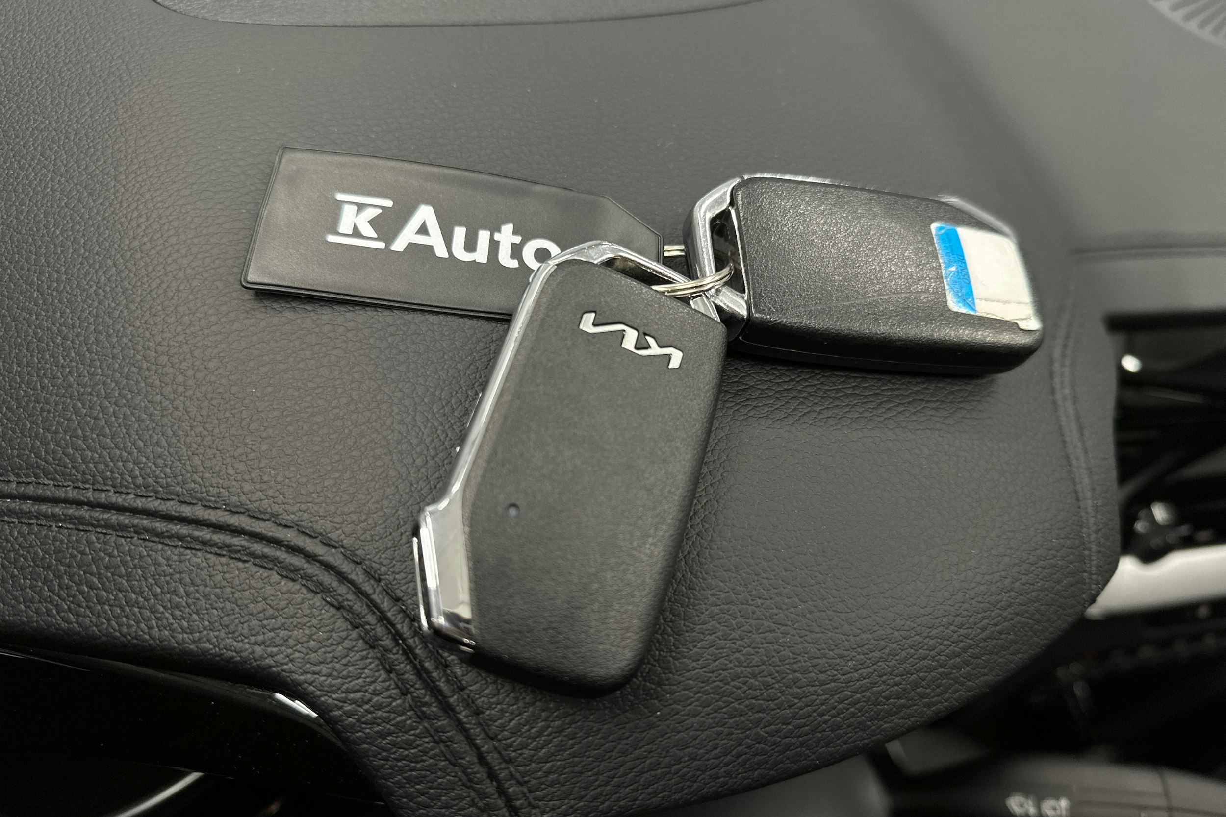 valkoinen Kia XCeed 2022 kuva 28.