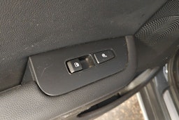 harmaa Kia XCeed 2022 kuva 15.