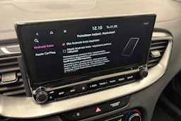 harmaa Kia XCeed 2022 kuva 22.