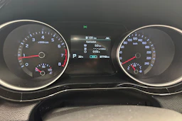 harmaa Kia XCeed 2022 kuva 24.