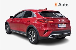 punainen Kia XCeed 2023 kuva 2.