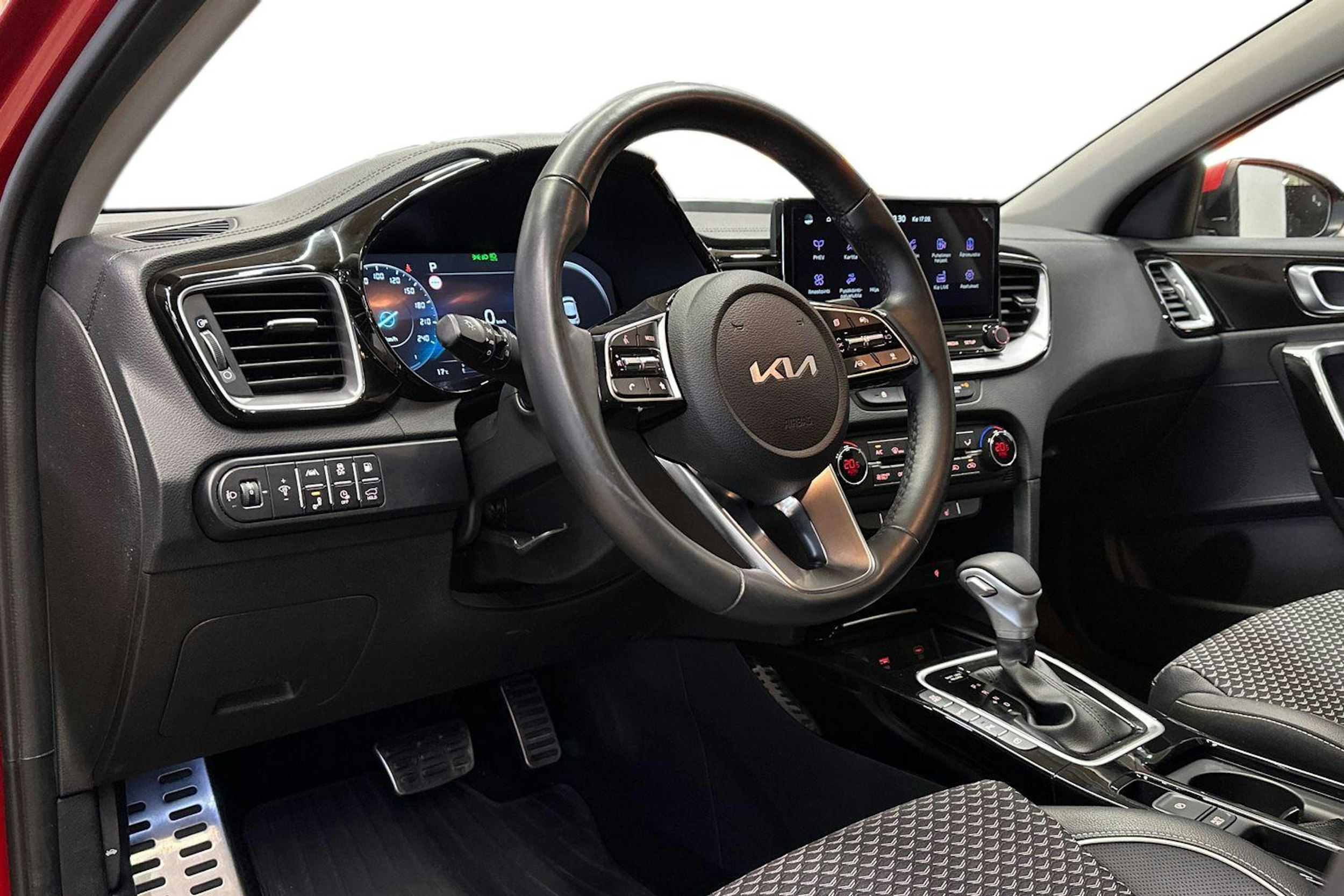 punainen Kia XCeed 2023 kuva 7.