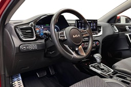 punainen Kia XCeed 2023 kuva 7.