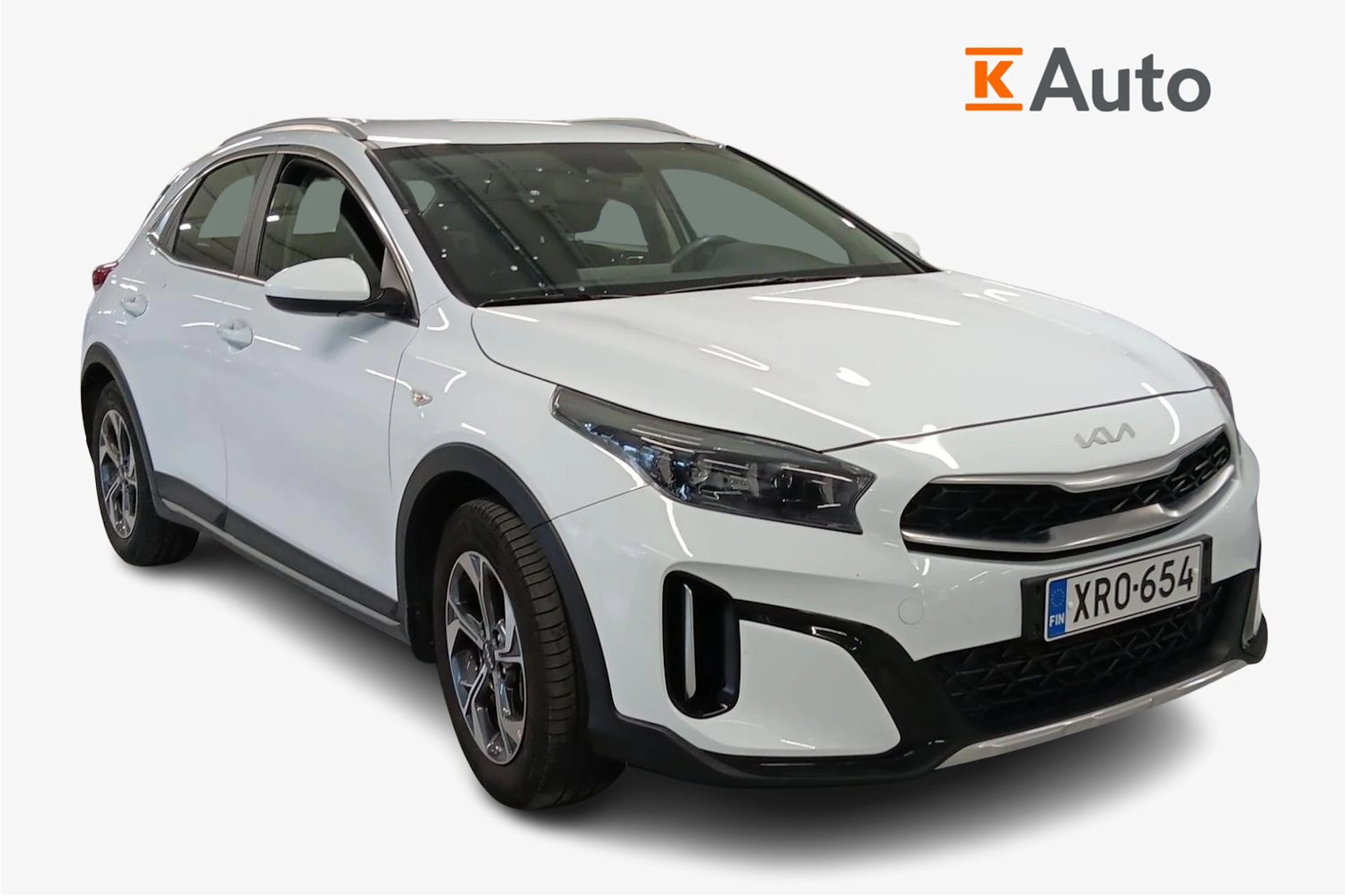 valkoinen Kia XCeed 2023 kuva 1.