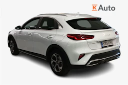 valkoinen Kia XCeed 2023 kuva 2.