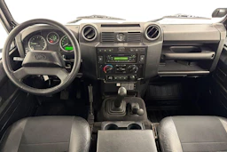harmaa Land Rover Defender 2007 kuva 6.