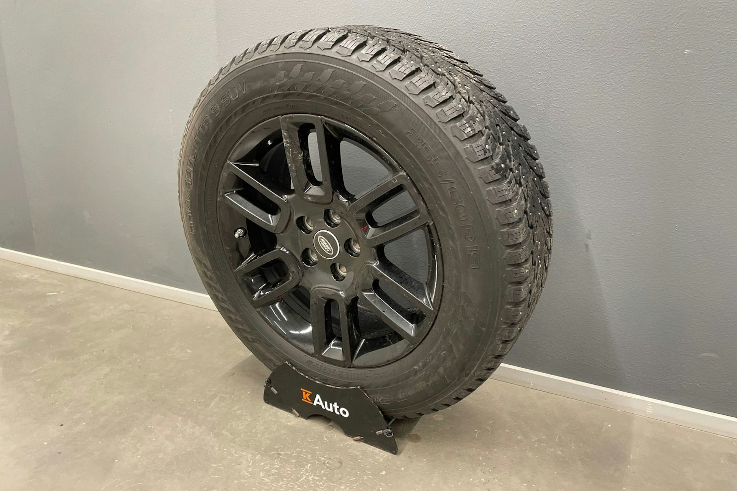 harmaa Land Rover Defender 2021 kuva 10.