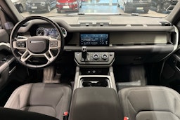 valkoinen Land Rover Defender 2021 kuva 7.