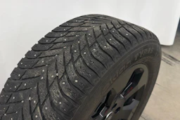 vihreä Land Rover Defender 2021 kuva 12.