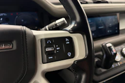 vihreä Land Rover Defender 2021 kuva 20.