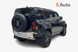 musta Land Rover Defender 2021 kuva 3.