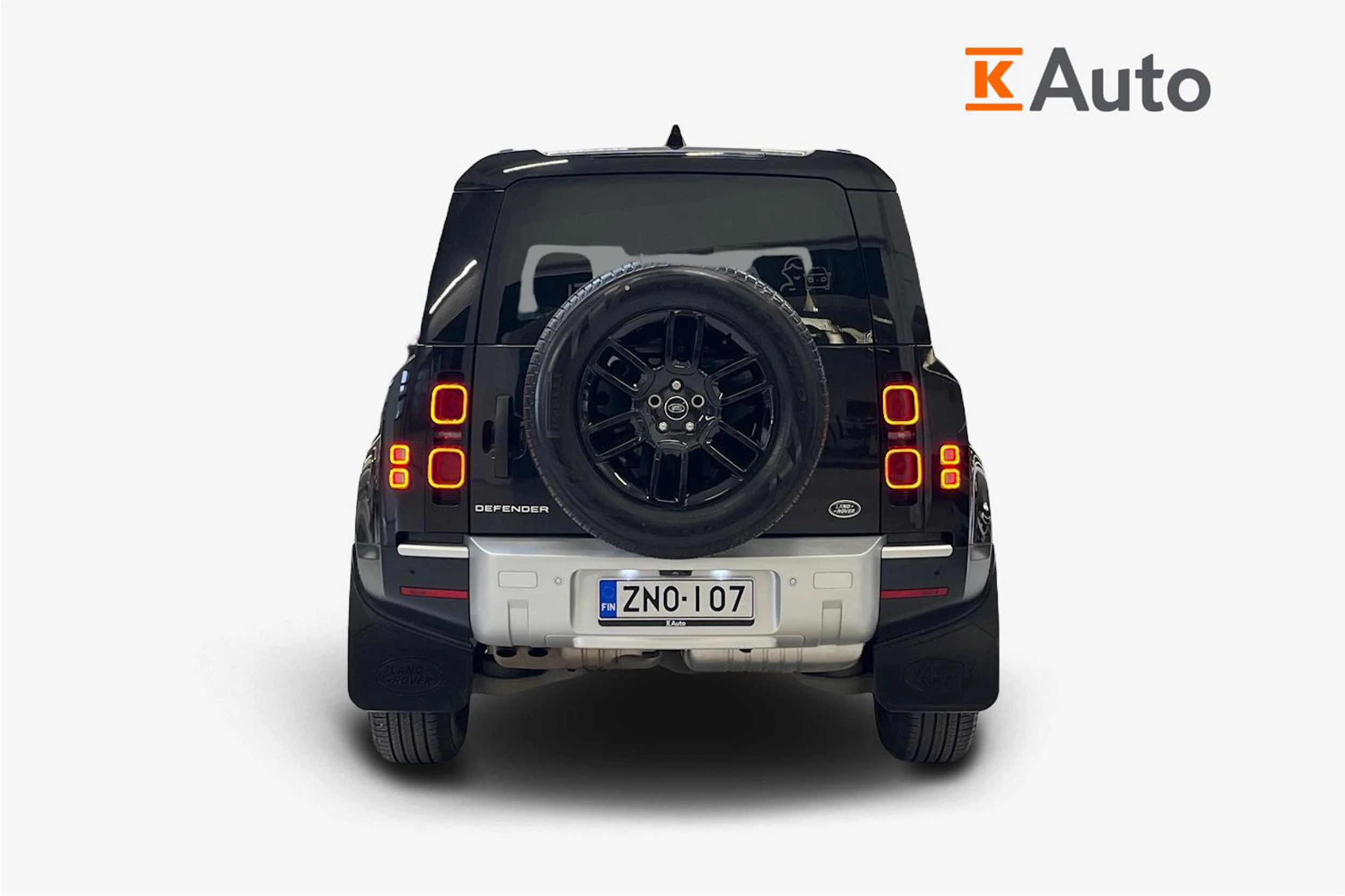 musta Land Rover Defender 2021 kuva 4.