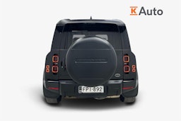 musta Land Rover Defender 2022 kuva 3.