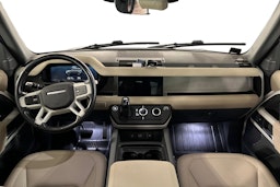 valkoinen Land Rover Defender 2022 kuva 7.