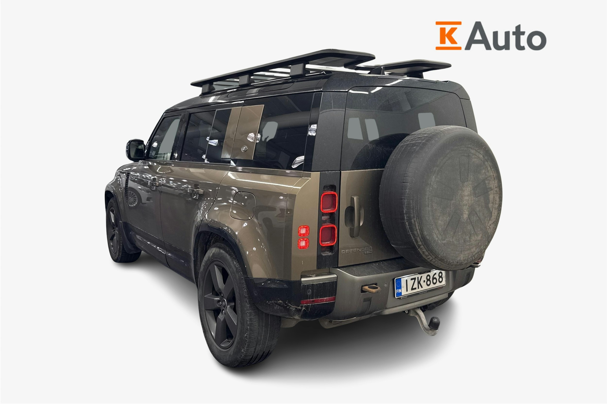 Ruskea (beige) Land Rover Defender 2023 kuva 2.