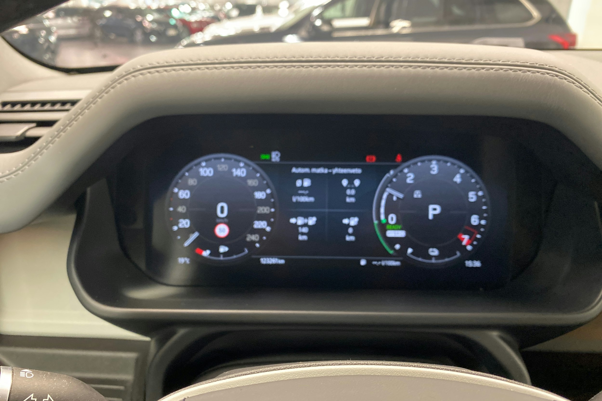 Ruskea (beige) Land Rover Defender 2023 kuva 19.