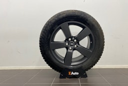 Ruskea (beige) Land Rover Defender 2023 kuva 28.