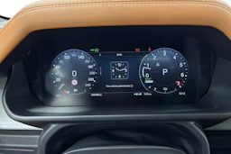 sininen Land Rover Defender 2023 kuva 9.
