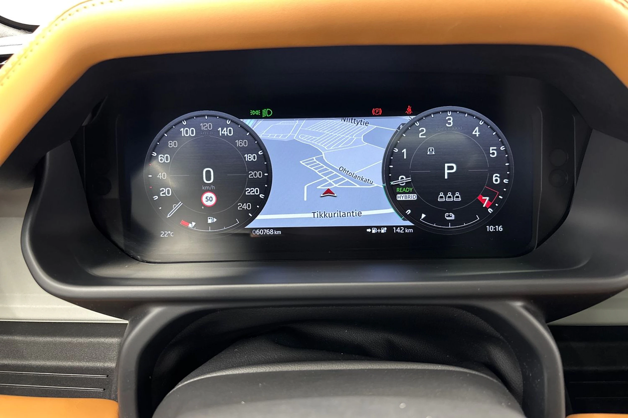 sininen Land Rover Defender 2023 kuva 10.