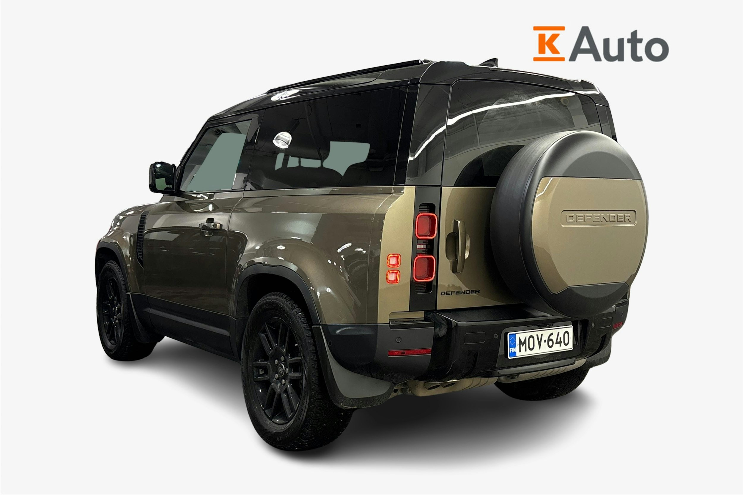 ruskea (beige) Land Rover Defender 2023 kuva 2.