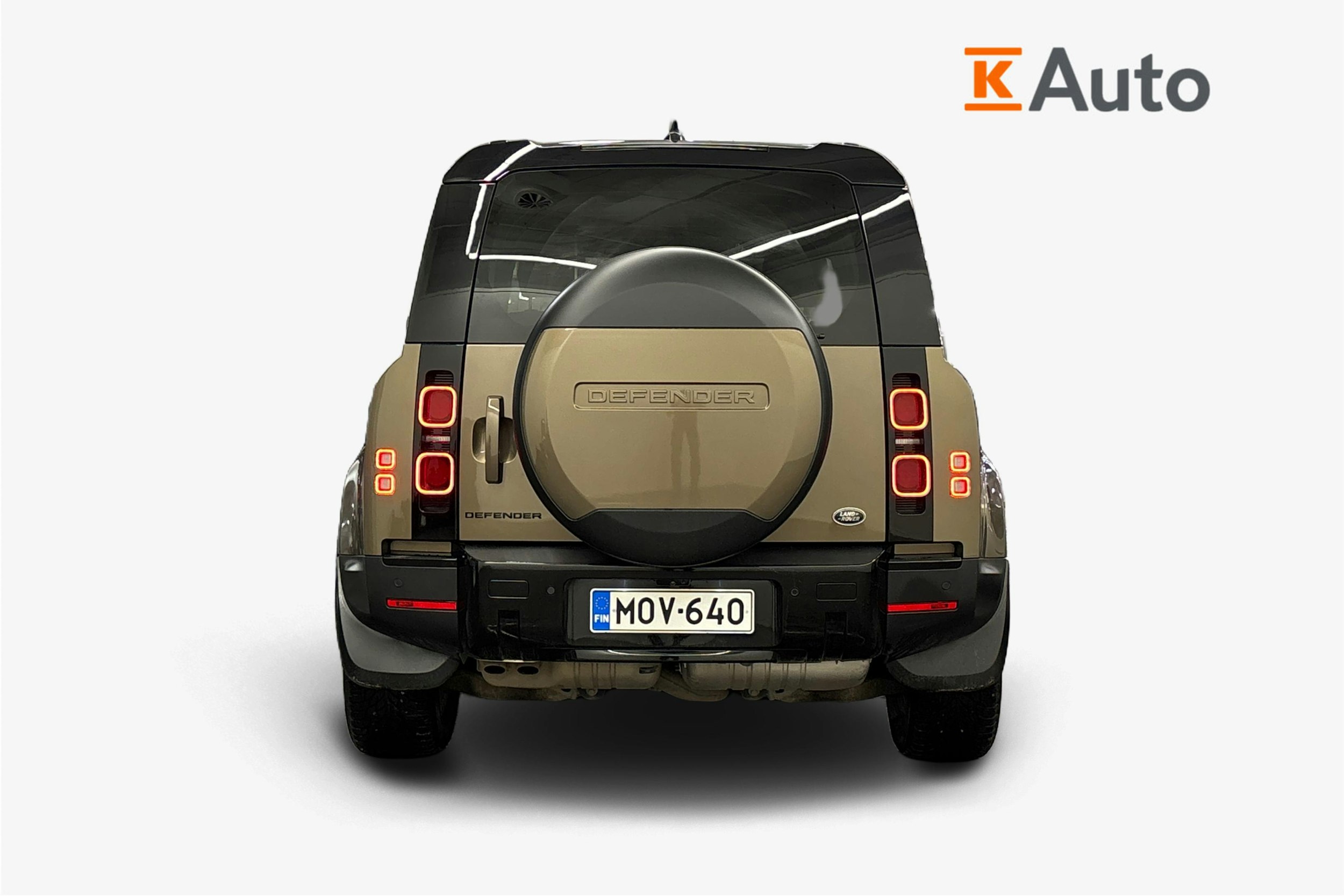 ruskea (beige) Land Rover Defender 2023 kuva 3.