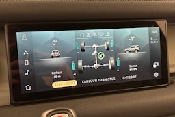 ruskea (beige) Land Rover Defender 2023 kuva 25.