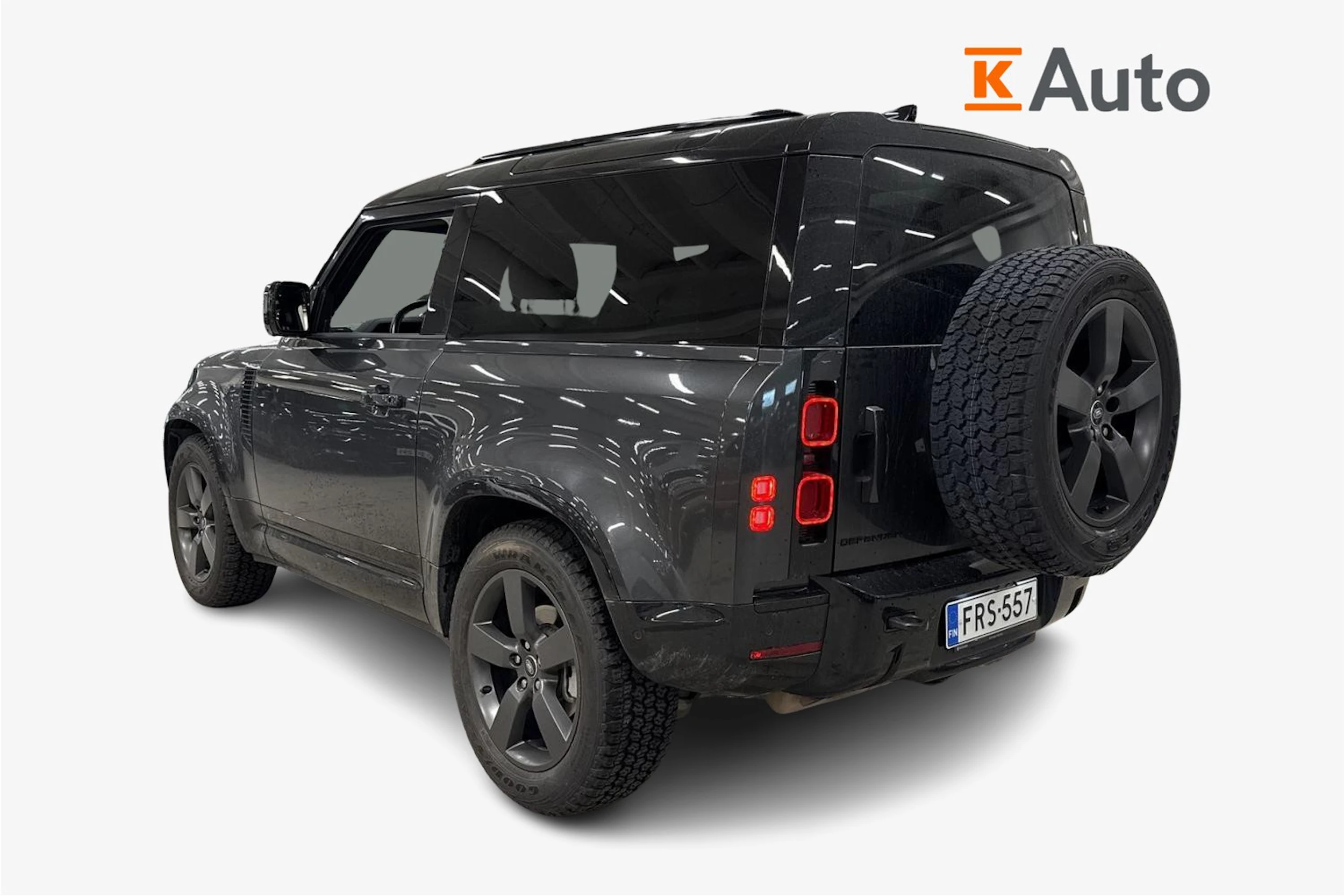 harmaa Land Rover Defender 2024 kuva 2.