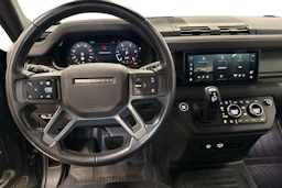 harmaa Land Rover Defender 2024 kuva 9.