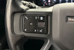 harmaa Land Rover Defender 2024 kuva 18.