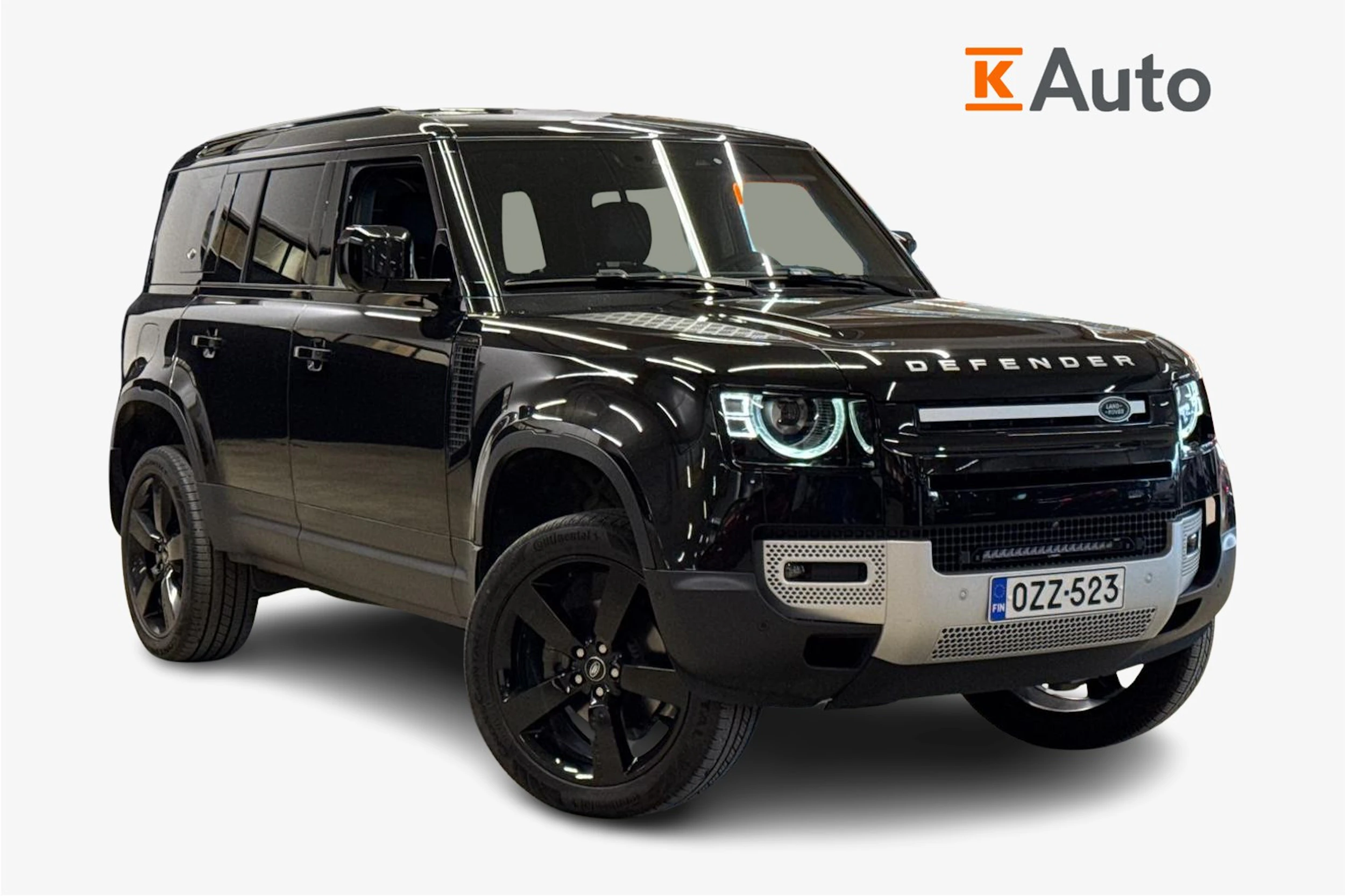 musta Land Rover Defender 2024 kuva 1.
