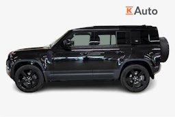 musta Land Rover Defender 2024 kuva 7.