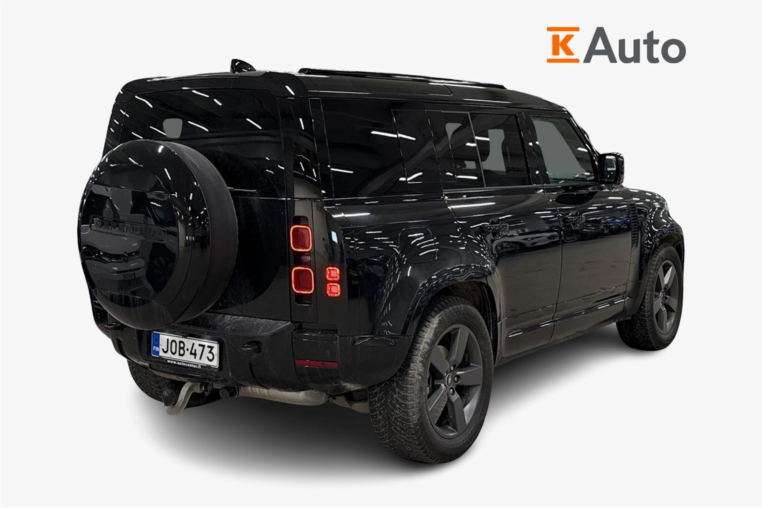 Musta Land Rover Defender 2025 kuva 2.