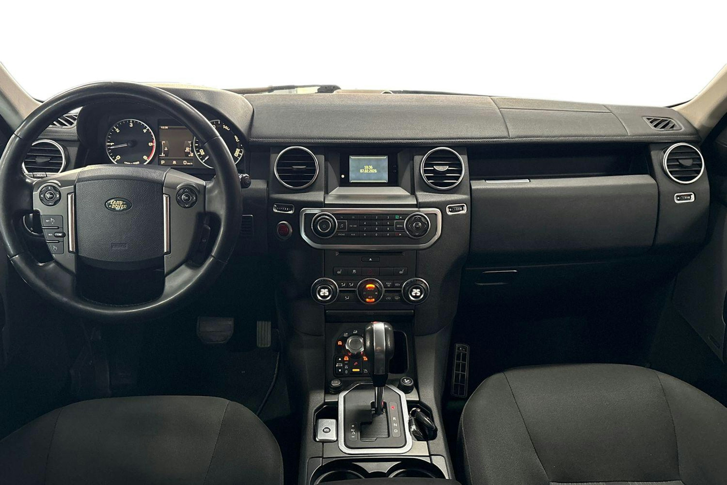 Hopea Land Rover Discovery 2010 kuva 9.