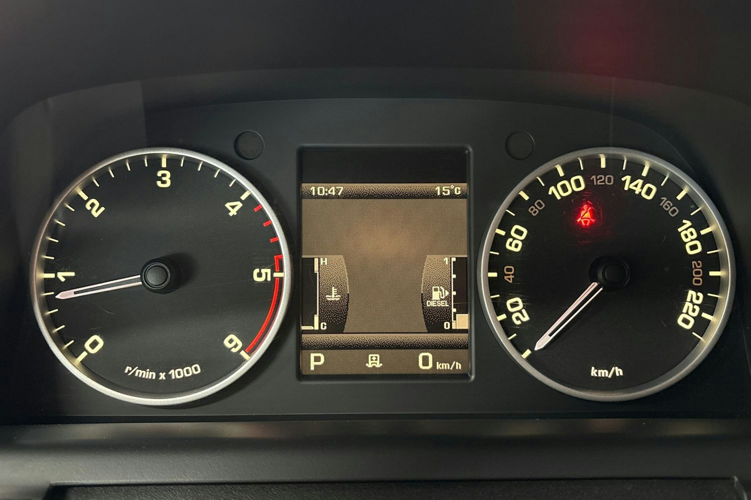 Hopea Land Rover Discovery 2010 kuva 19.