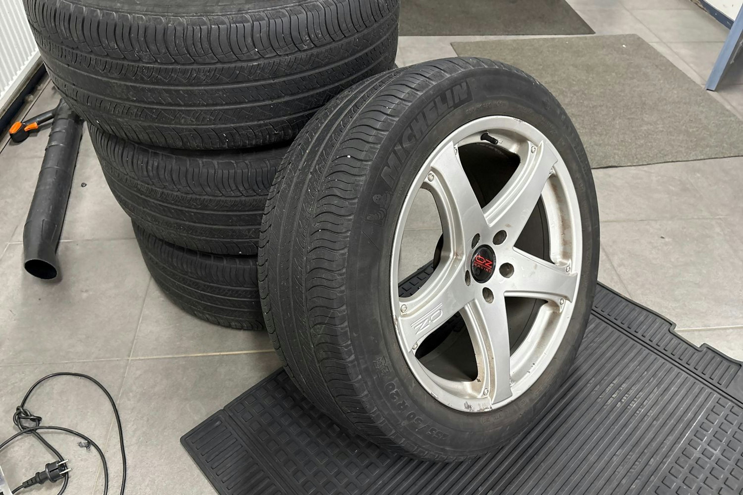 Hopea Land Rover Discovery 2010 kuva 29.