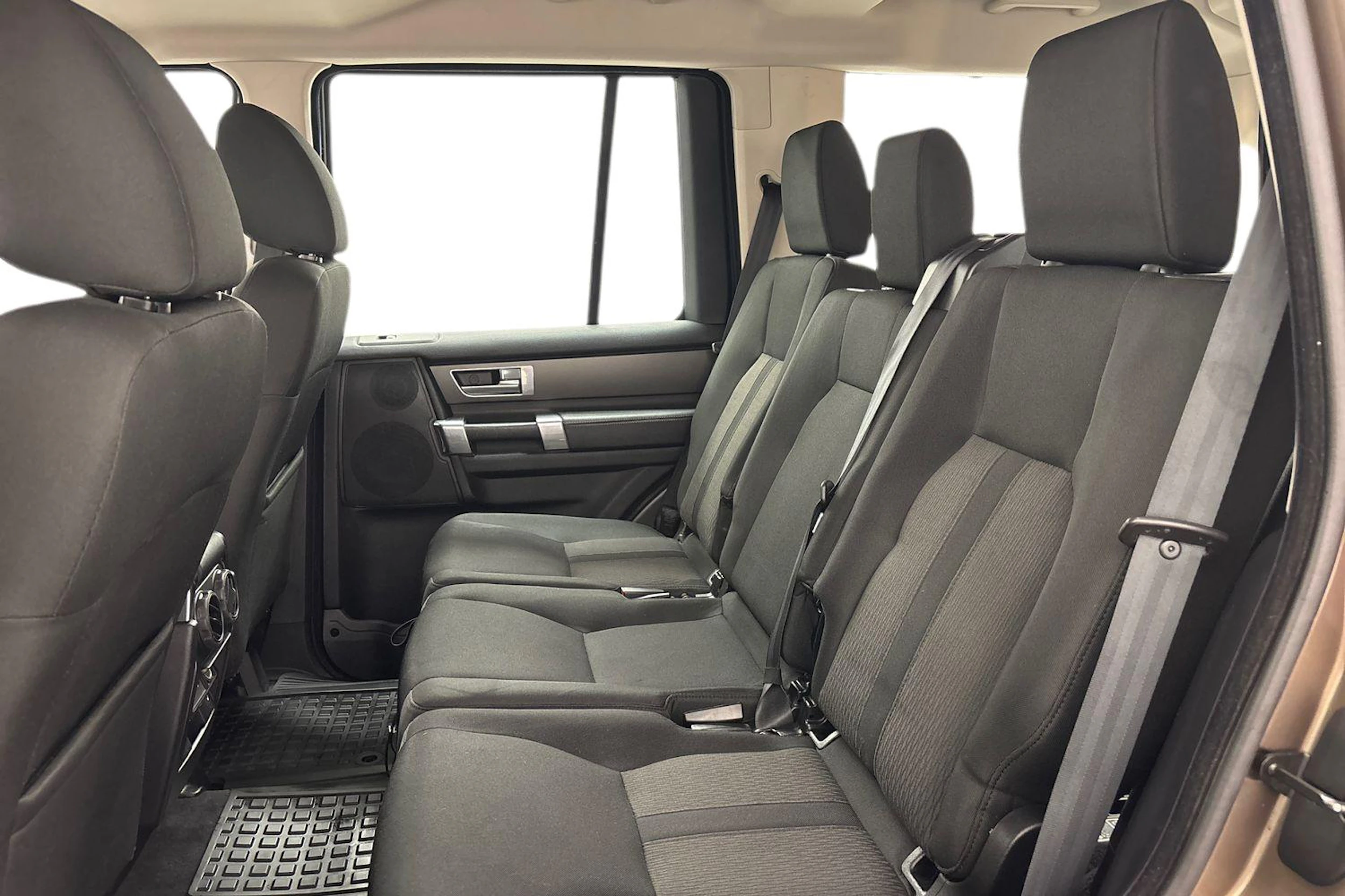 ruskea (beige) Land Rover Discovery 2010 kuva 8.