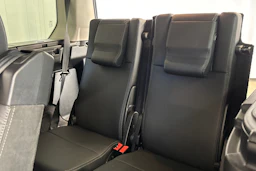 musta Land Rover Discovery 2011 kuva 11.